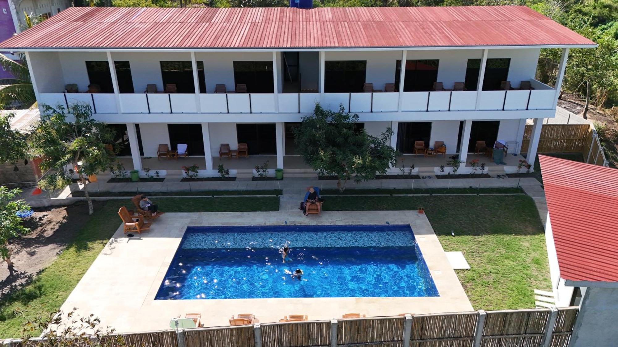 Satu Hati Hotel Ekas Exterior foto